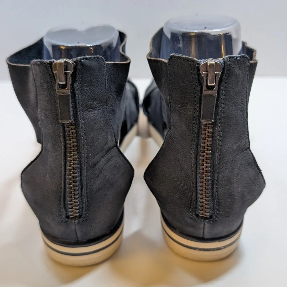 Eileen Fisher‎ Sport Platform Sandals Navy Nubuck Leather Cross Strap Back Zip 9